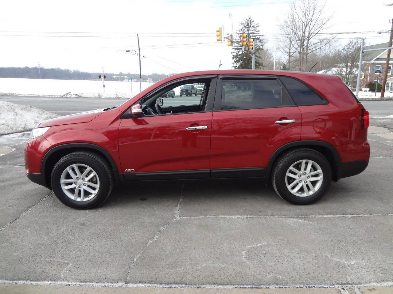Used 2014 Kia Sorento LX image 3