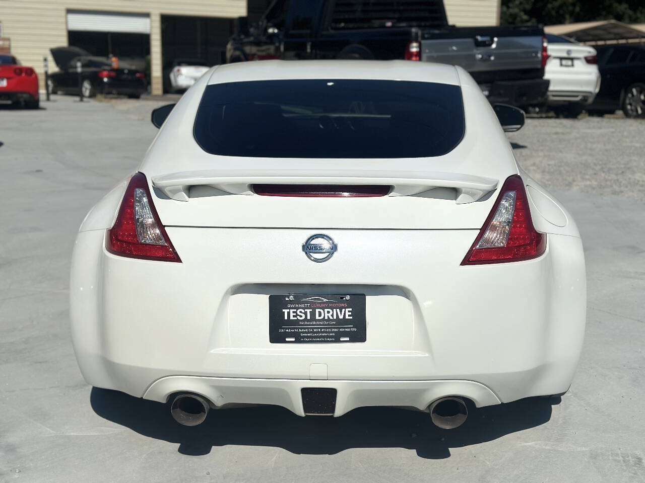 Used 2012 Nissan 370Z Coupe w/ Sport Pkg RWD image 6