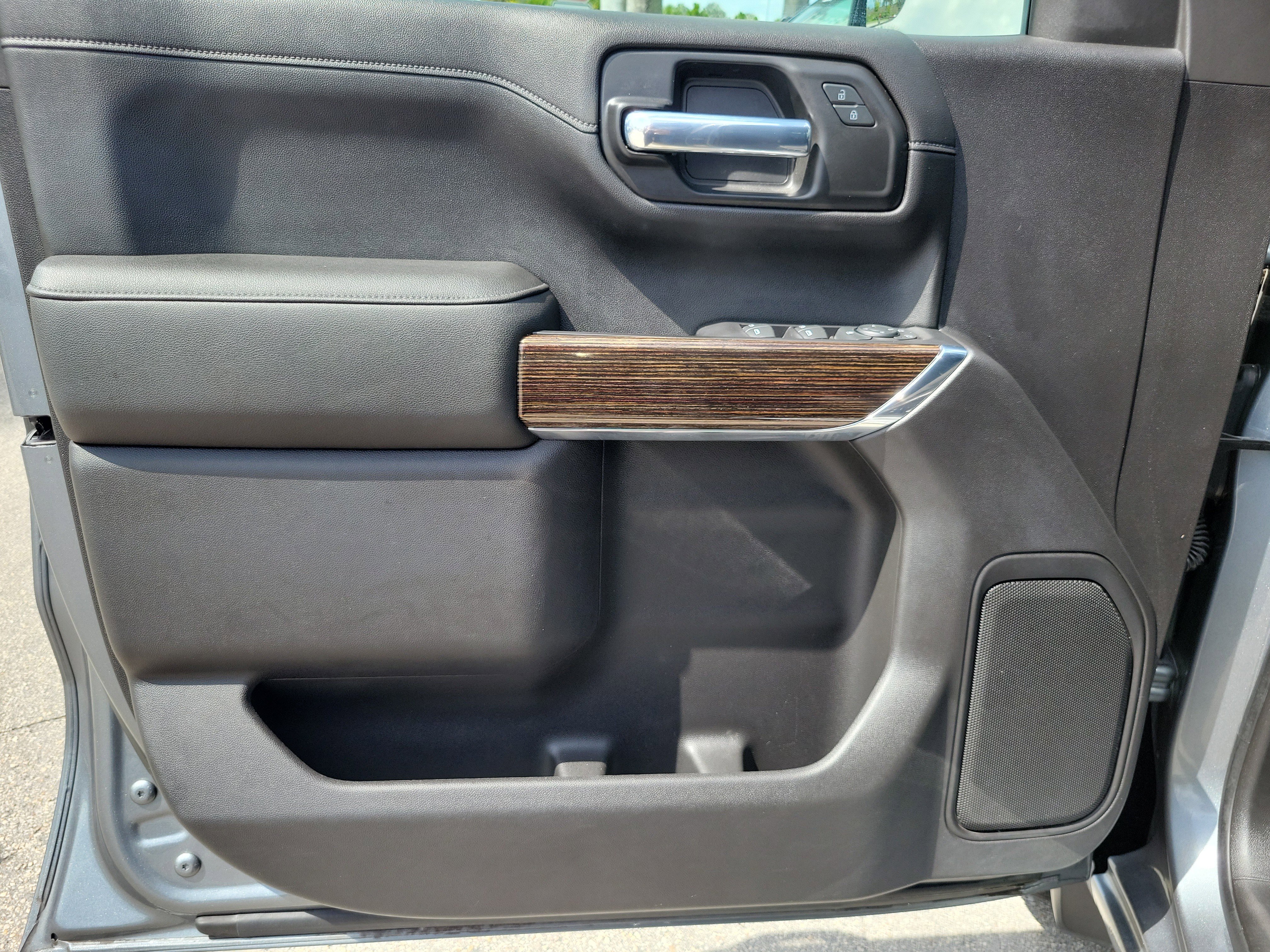 Used 2021 GMC Sierra 1500 Elevation image 22