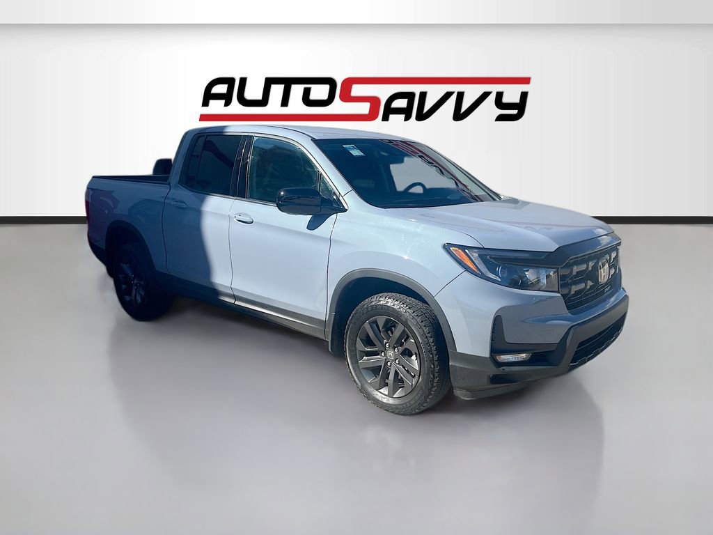 Used 2025 Honda Ridgeline Sport image 1