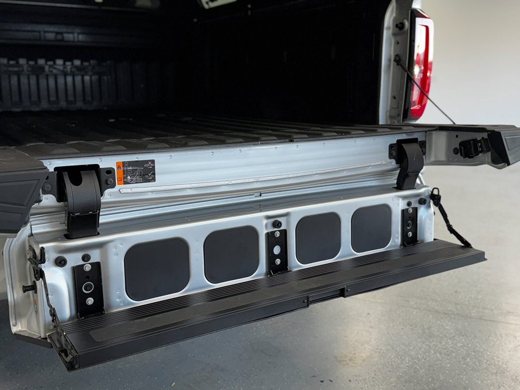 Used 2021 GMC Sierra 3500 Denali w/ Denali Ultimate Package image 42