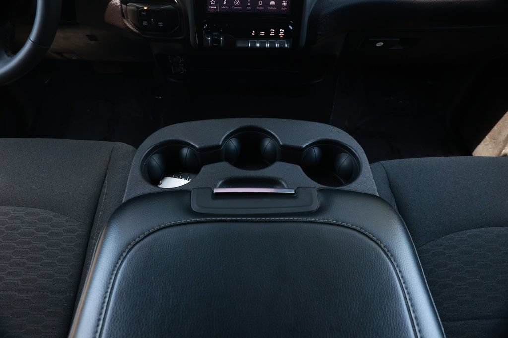 Used 2025 RAM 2500 Big Horn AWD/4WD image 28