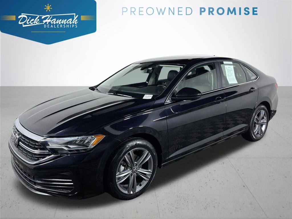 Used 2024 Volkswagen Jetta SE