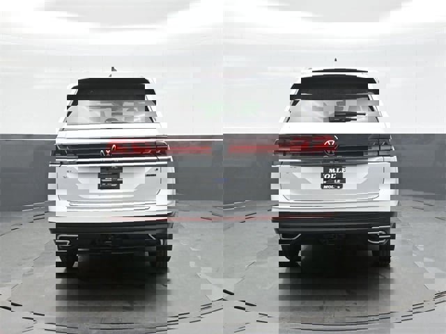 New 2026 Volkswagen Atlas SEL image 6