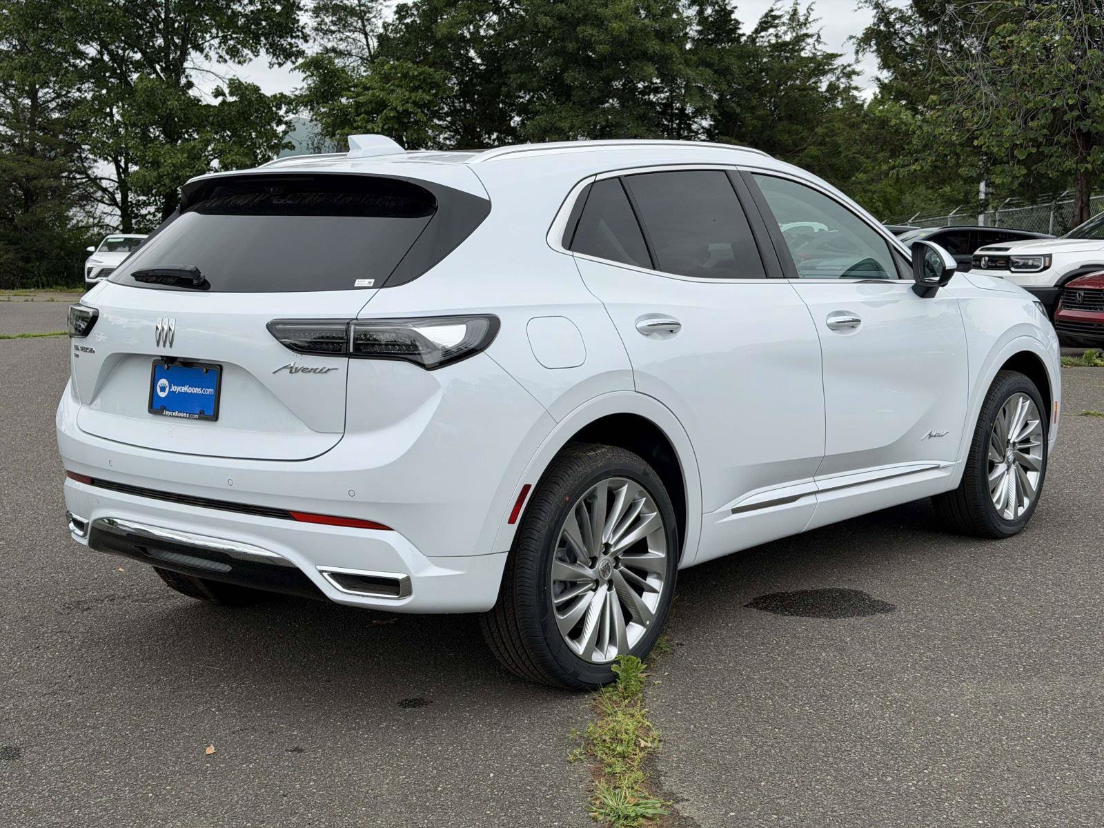 New 2026 Buick Envision Avenir AWD/4WD image 2