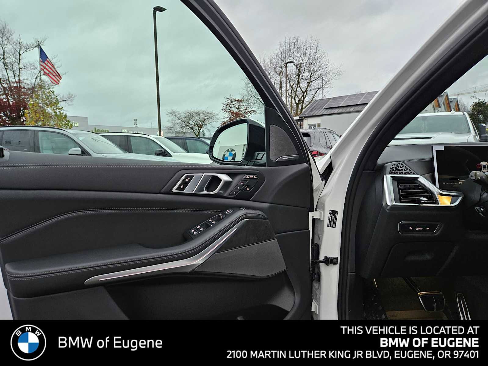 New 2026 BMW X7 xDrive40i w/ M Sport Package image 23