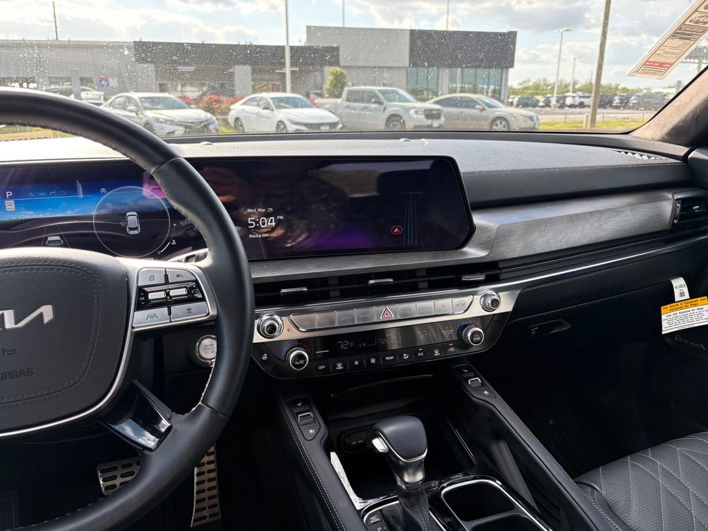 Used 2025 Kia Telluride SX Prestige X-Pro AWD/4WD image 24