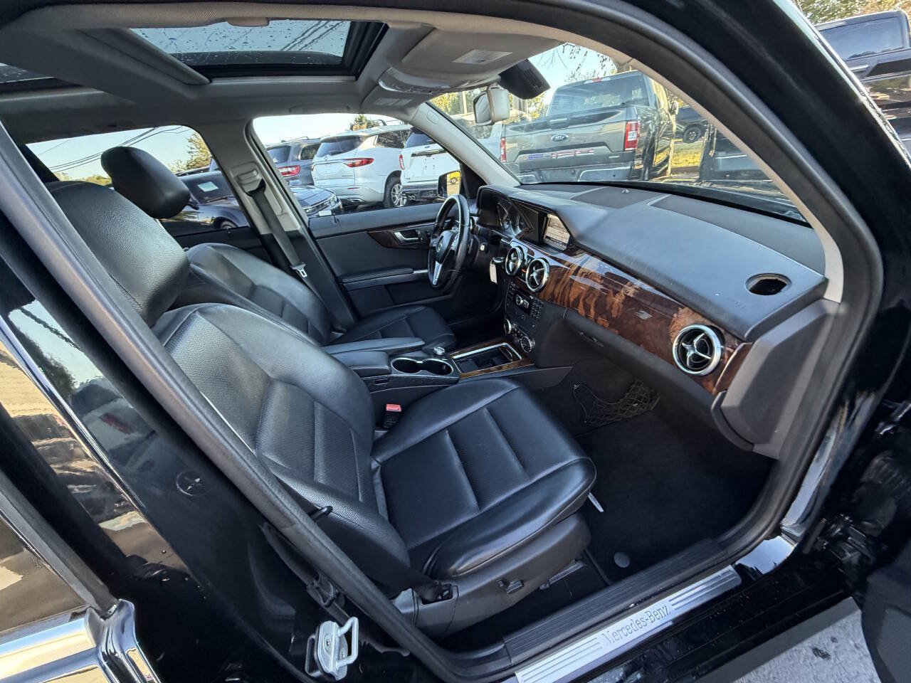 Used 2013 Mercedes-Benz GLK 350 4MATIC image 7