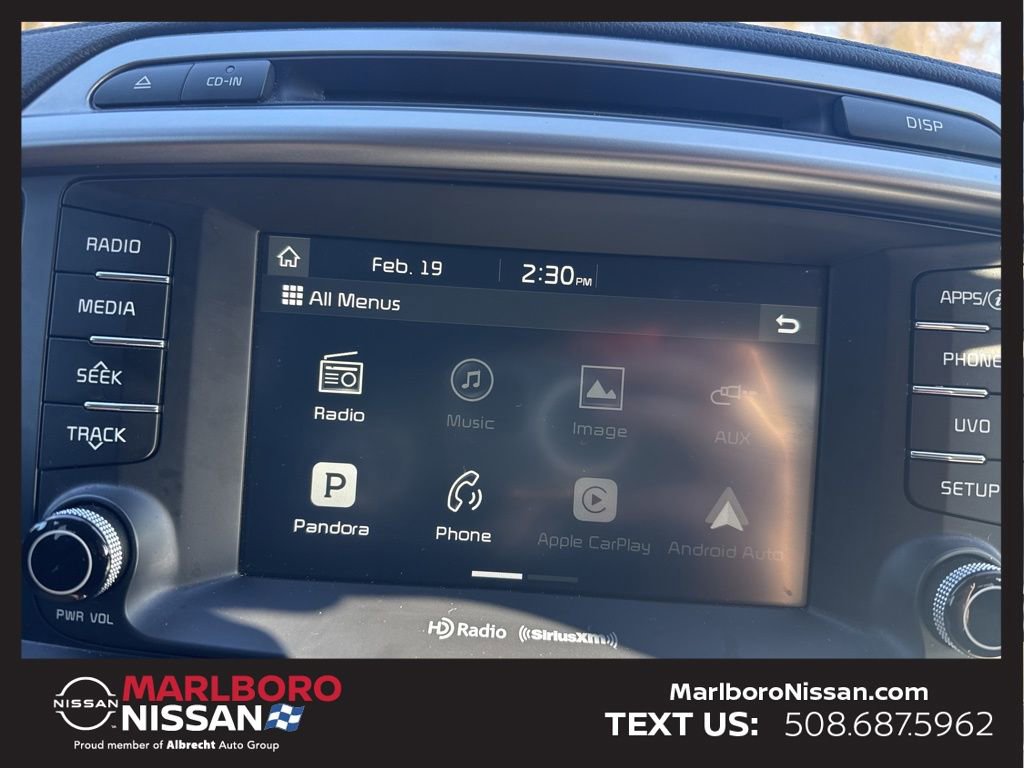 Used 2017 Kia Sorento LX w/ LX Convenience Package image 23