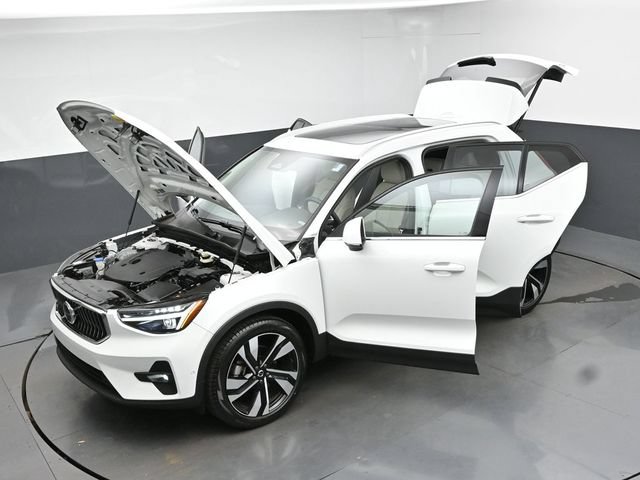 Used 2023 Volvo XC40 B5 Ultimate w/ Protection Package Premier AWD/4WD image 51