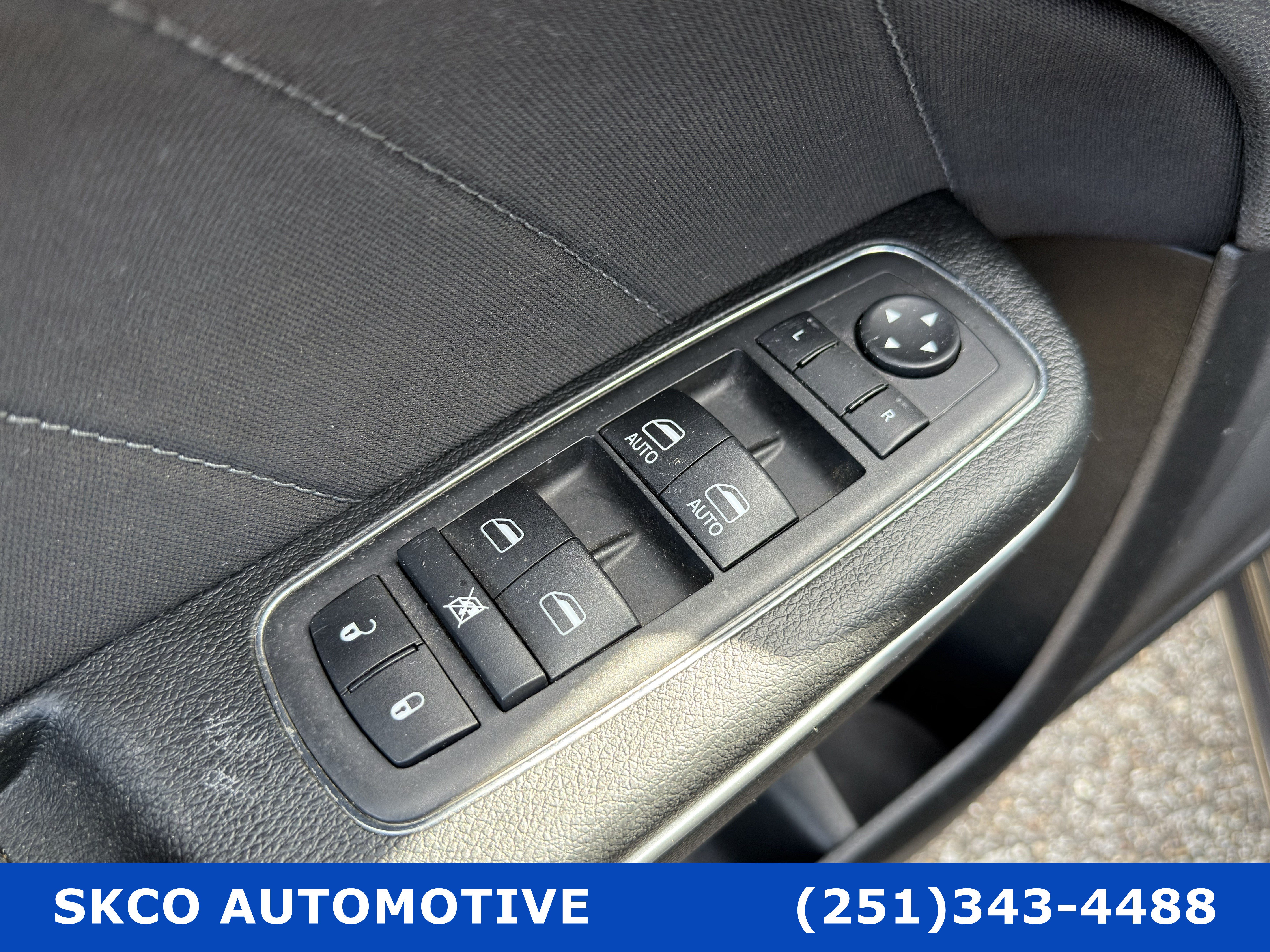 Used 2023 Dodge Charger SXT RWD image 22