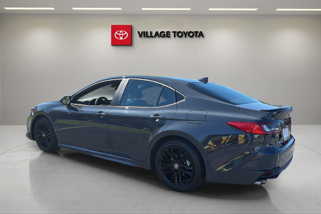 Certified 2026 Toyota Camry SE FWD image 3