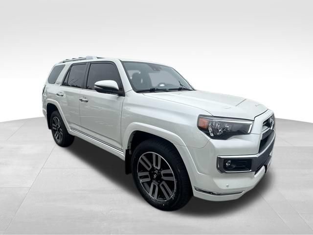 Used 2022 Toyota 4Runner Limited AWD/4WD image 9