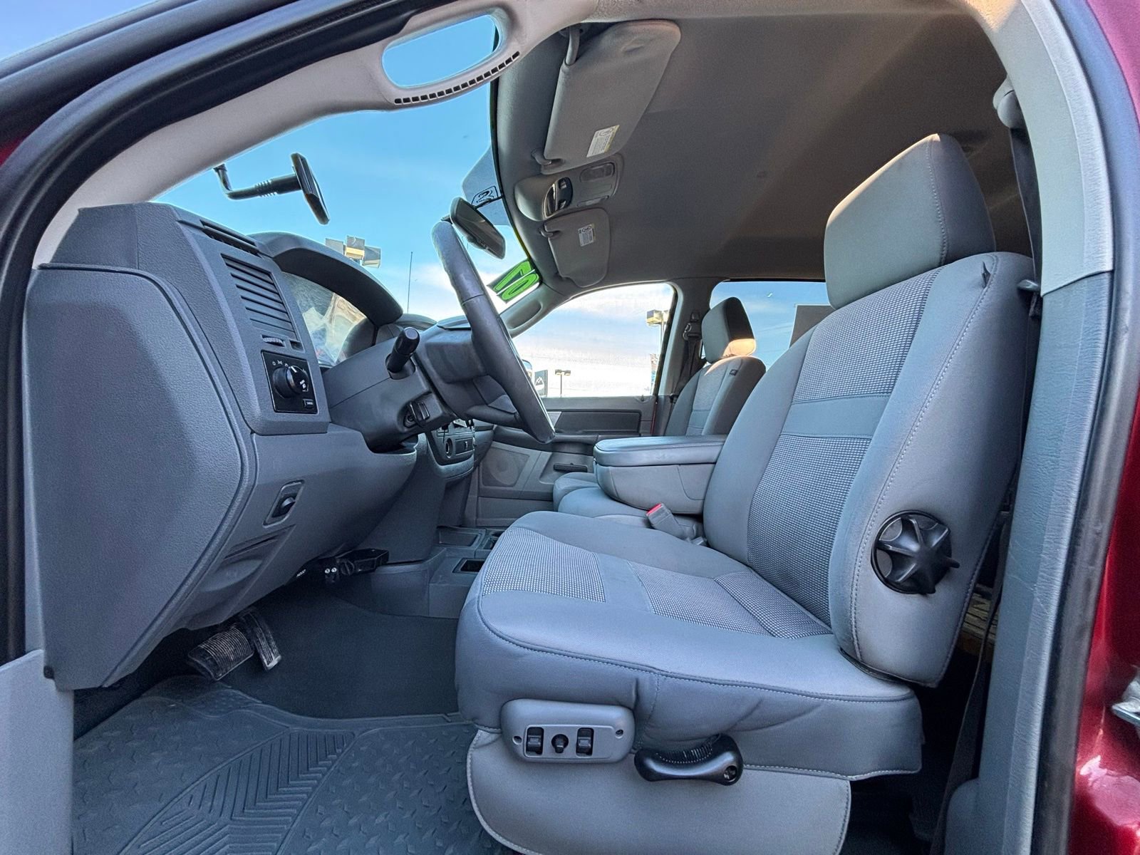 Used 2007 Dodge Ram 2500 Truck SLT w/ Light Group AWD/4WD image 11