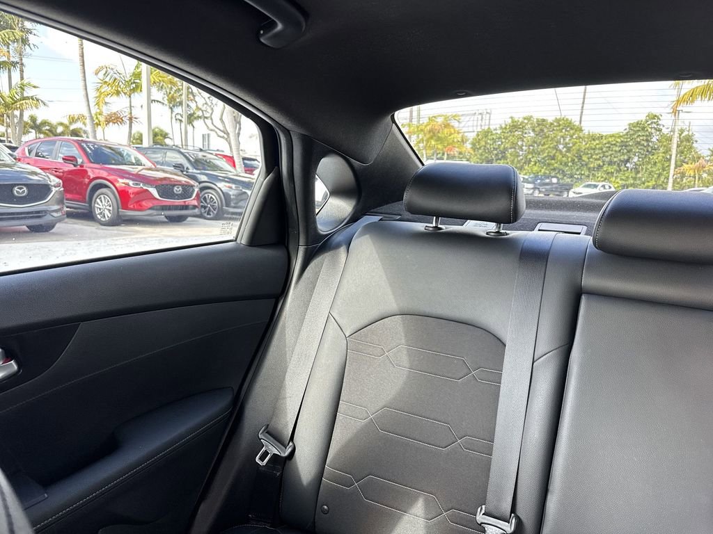 Used 2021 Kia Forte GT-Line FWD image 17