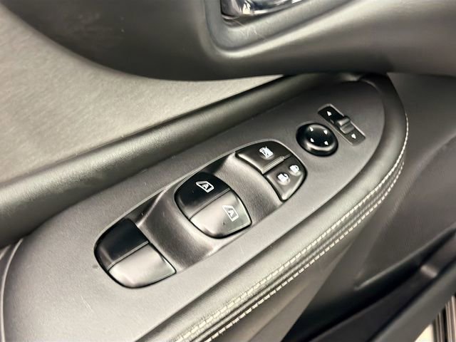 Used 2020 Nissan Murano S image 17