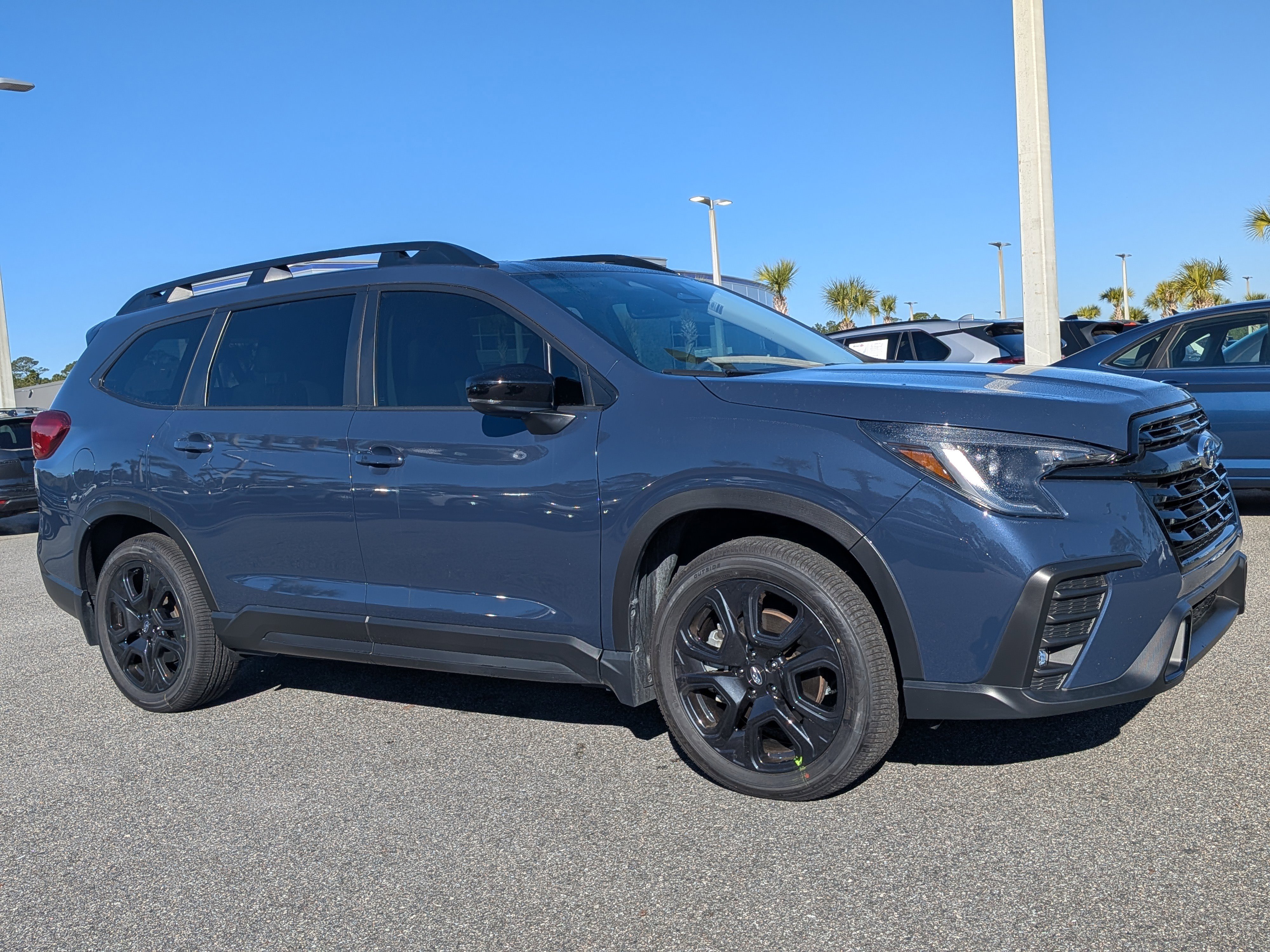 Certified 2025 Subaru Ascent Onyx Edition image 2