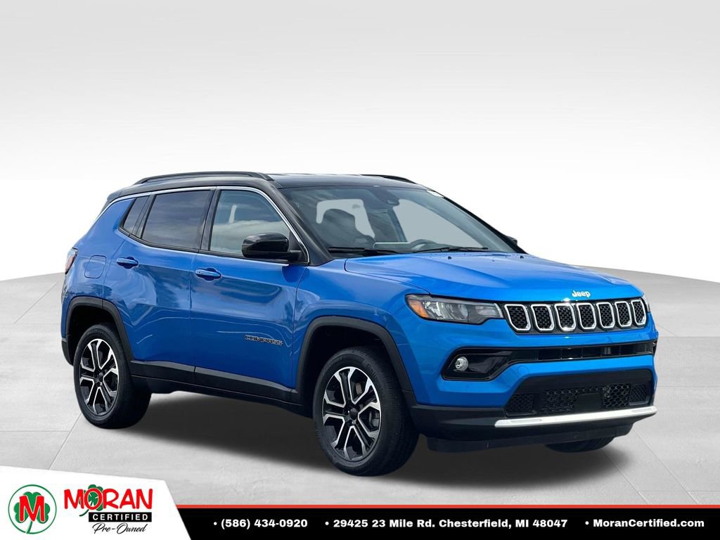 Used 2023 Jeep Compass Limited AWD/4WD image 7