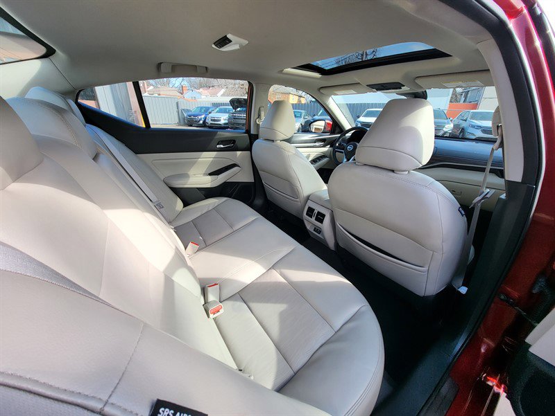 Used 2021 Nissan Altima 2.5 SL image 9