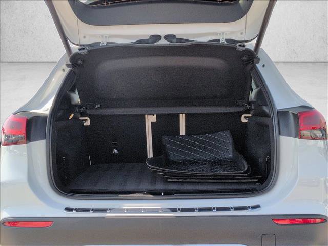 Used 2022 Mercedes-Benz GLA 250 4MATIC image 6