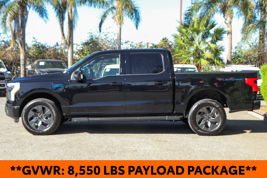 Used 2025 Ford F150 Lightning Lariat AWD/4WD image 5