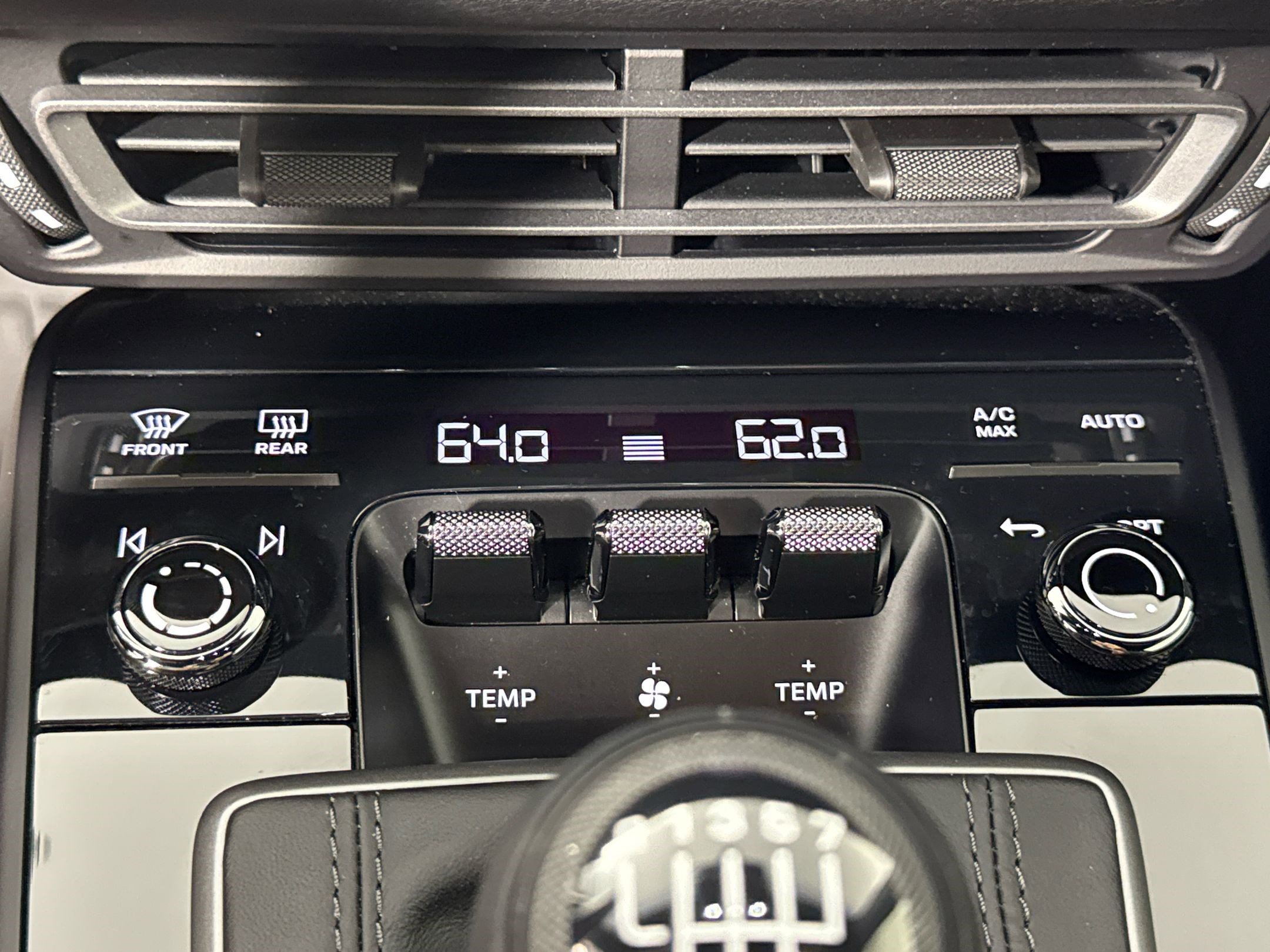 Certified 2024 Porsche 911 Carrera T image 20