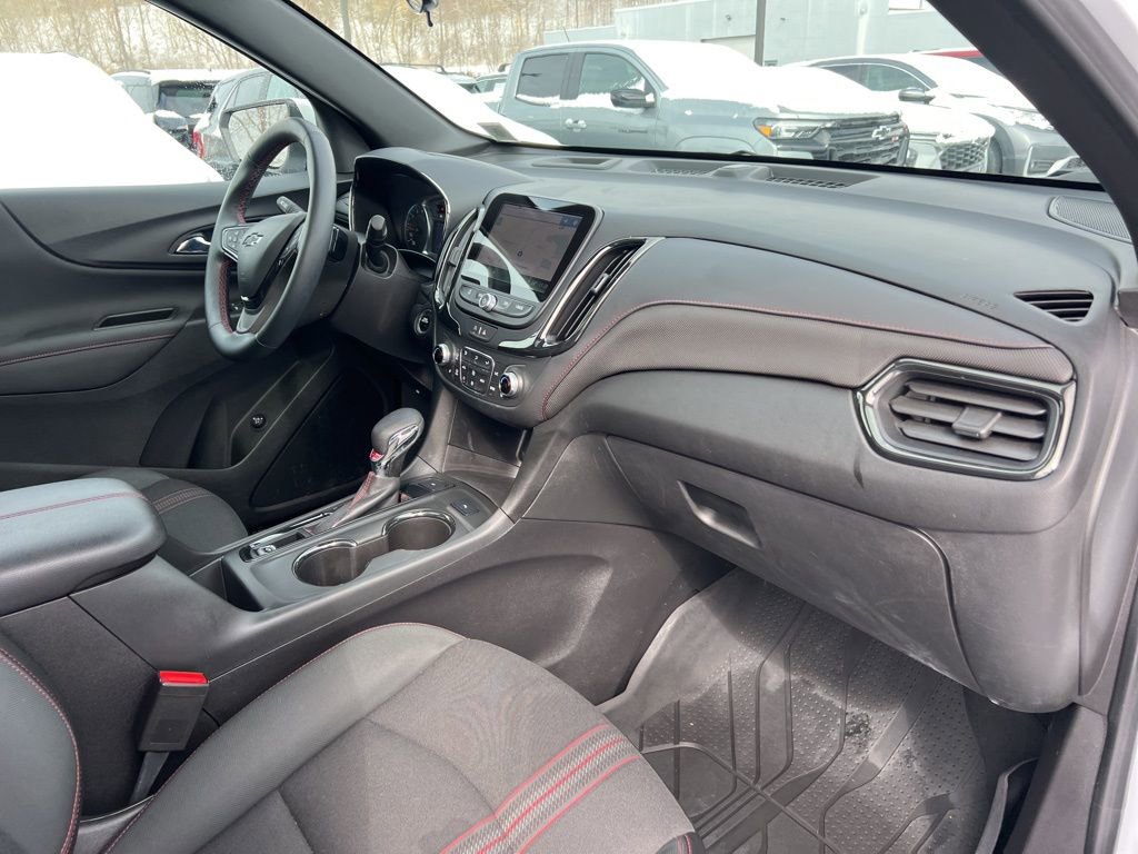Used 2023 Chevrolet Equinox RS image 30