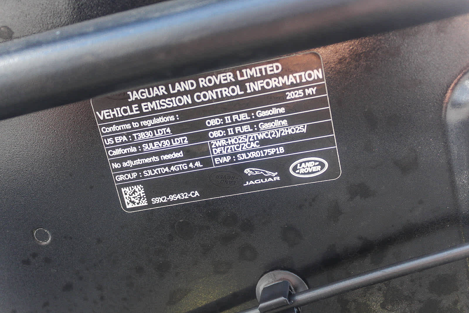 Used 2025 Land Rover Range Rover Long Wheelbase Autobiography AWD/4WD image 34