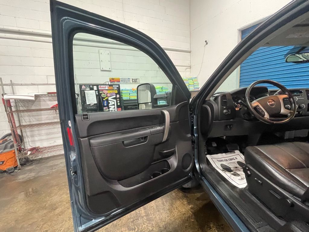 Used 2013 GMC Sierra 2500 SLE w/ Convenience Package image 31