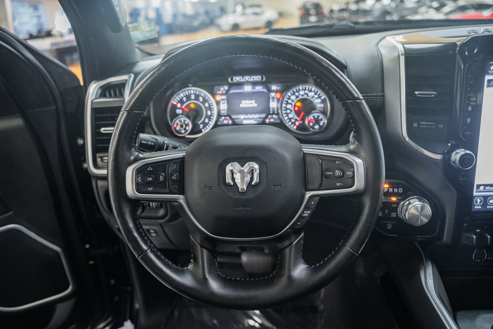 Used 2020 RAM 1500 Laramie w/ Sport Appearance Package AWD/4WD image 33
