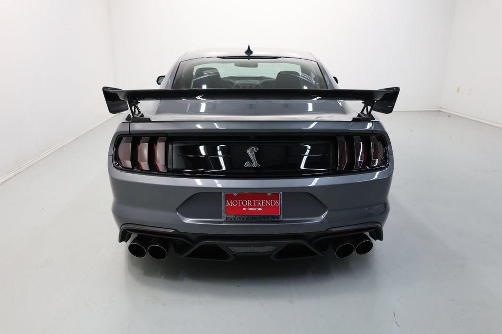 Used 2022 Ford Mustang Shelby GT500 w/ Carbon Fiber Track Pack RWD image 65