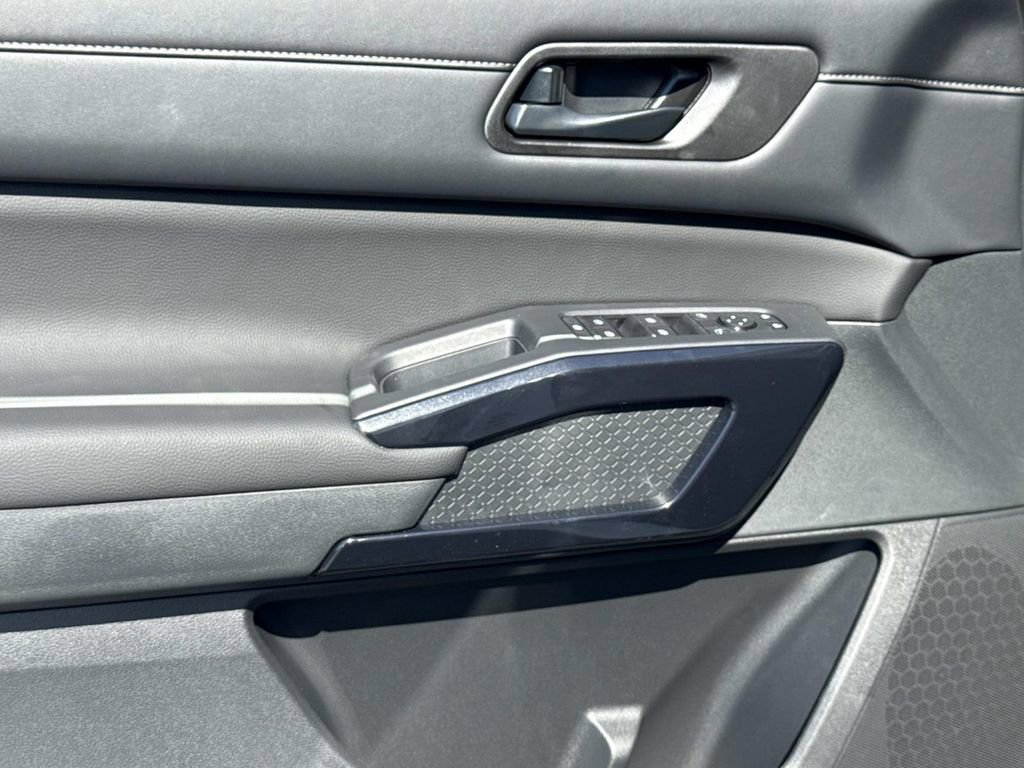 New 2026 Nissan Pathfinder SV FWD image 20