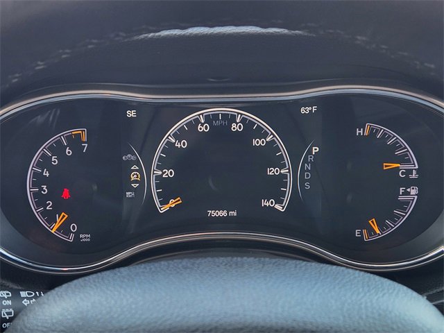 Used 2015 Jeep Grand Cherokee Limited image 16