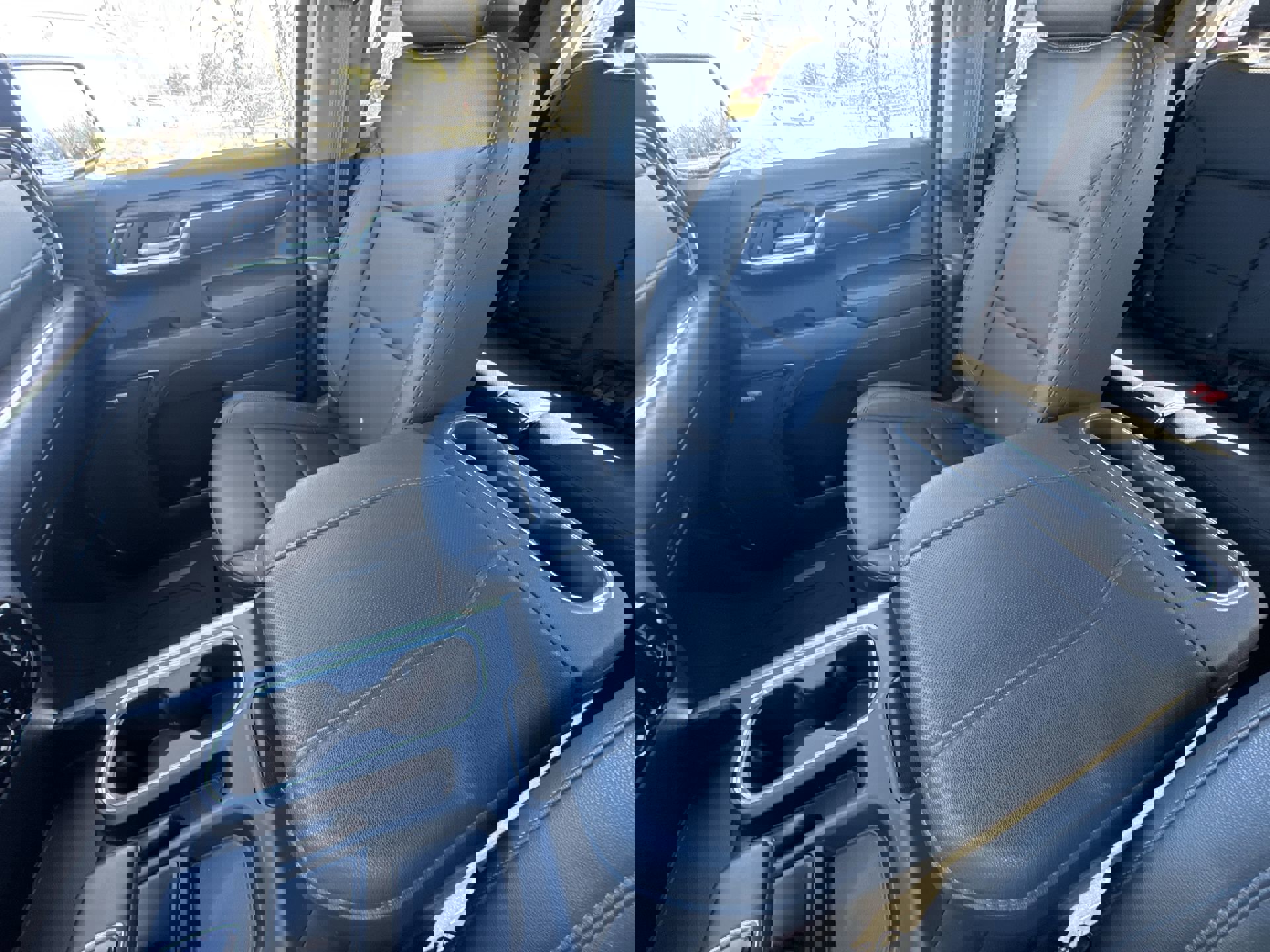 Certified 2024 GMC Sierra 1500 SLT w/ SLT Premium Package image 21