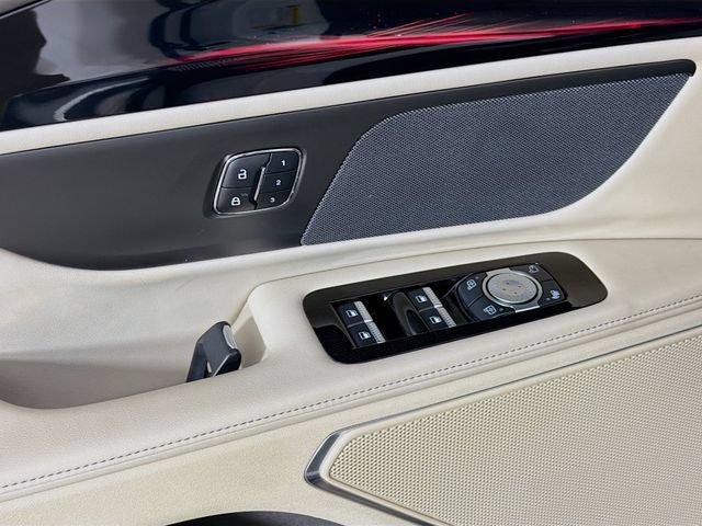 Certified 2024 Lincoln Nautilus Premier AWD/4WD image 21