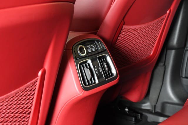Used 2023 Maserati Levante GT AWD/4WD image 27
