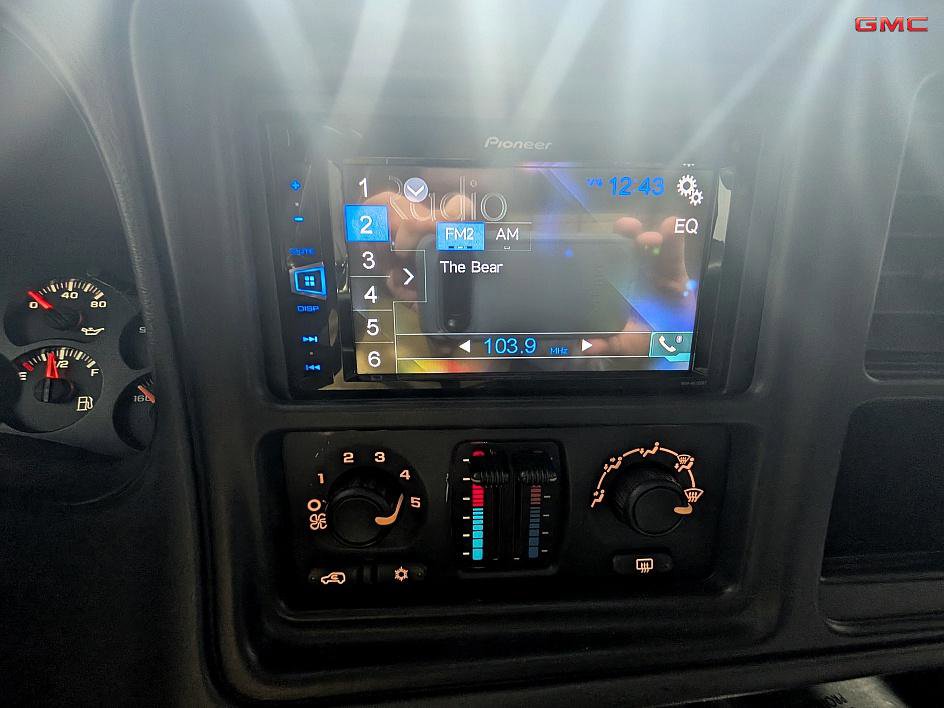 Used 2006 GMC Sierra 1500 SLE w/ Onstar Plus Package image 26