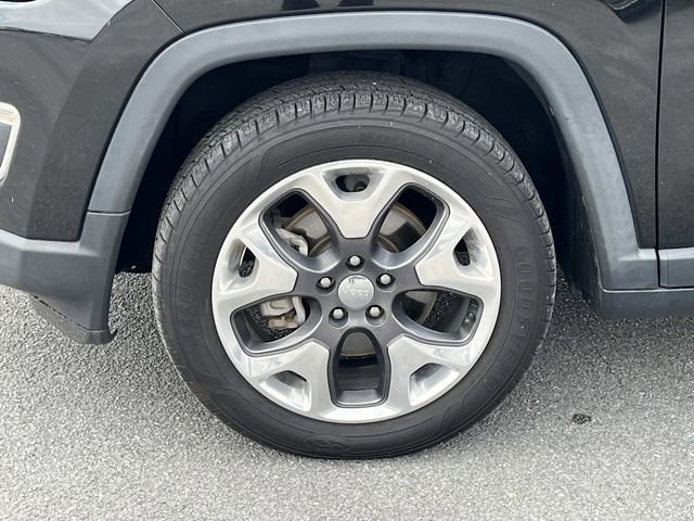 Used 2019 Jeep Compass Limited w/ Safety & Security Group AWD/4WD image 15