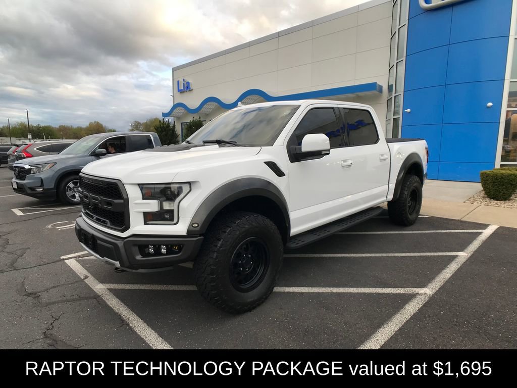 Used 2019 Ford F150 Raptor w/ Equipment Group 802A Luxury AWD/4WD image 4