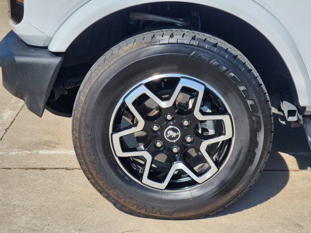 Used 2025 Ford Bronco Outer Banks AWD/4WD image 10