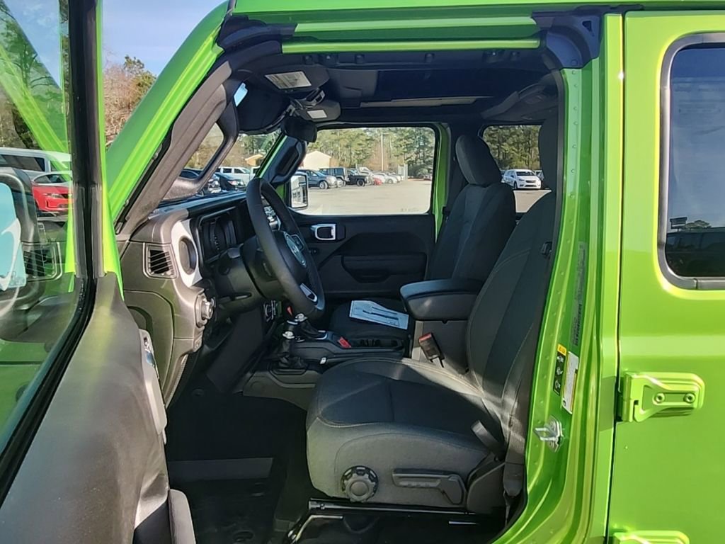 New 2026 Jeep Wrangler Unlimited Sport AWD/4WD image 28