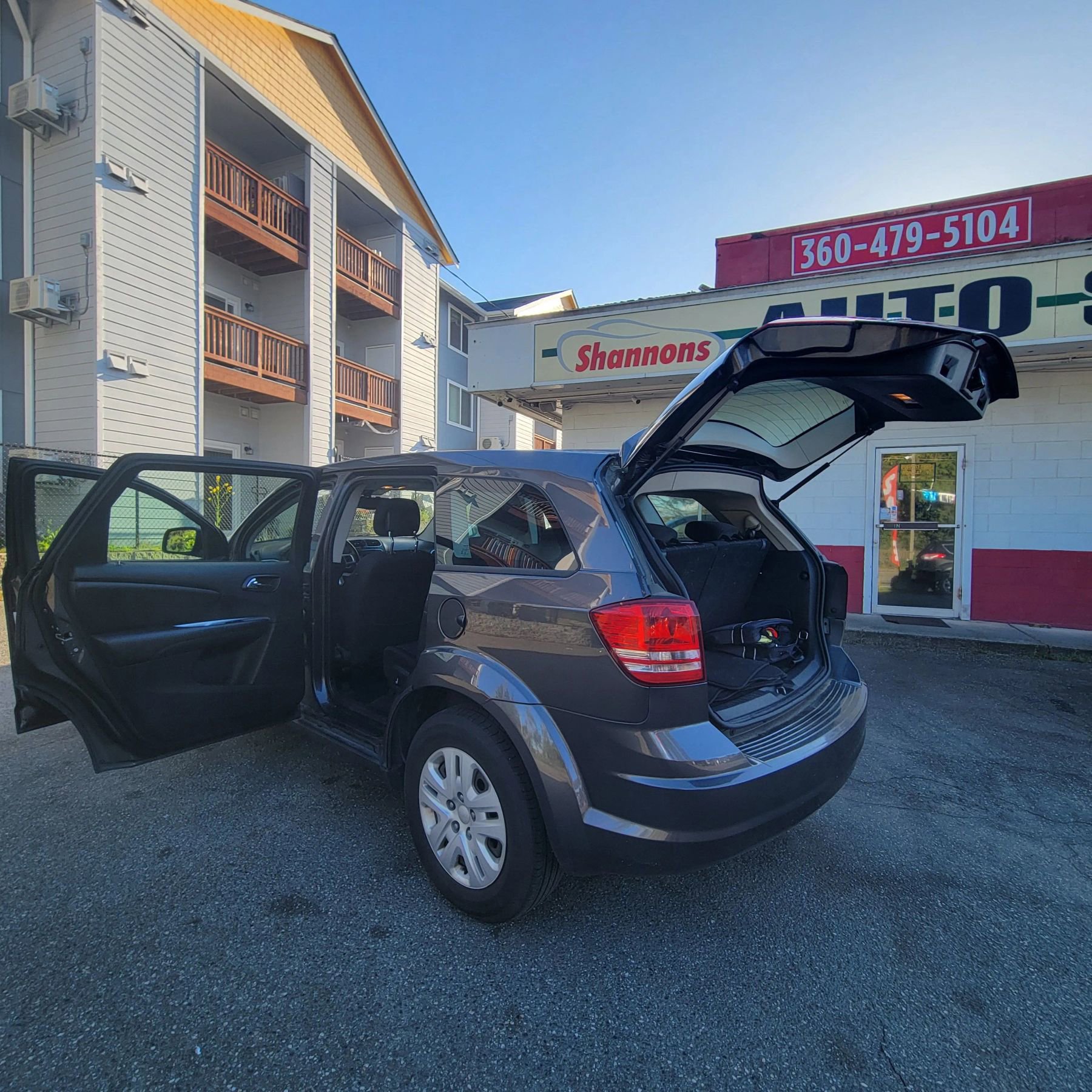 Used 2014 Dodge Journey American Value Package w/ Flexible Seating Group image 2