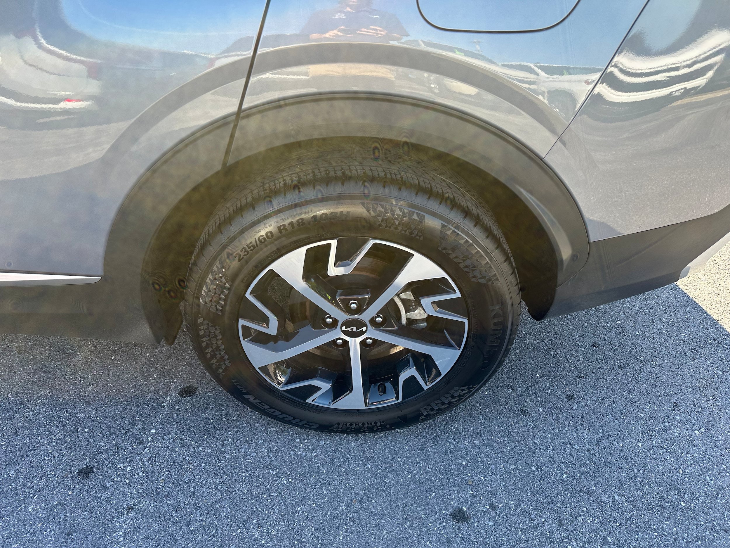 Used 2025 Kia Sportage EX w/ Premium Package AWD/4WD image 9