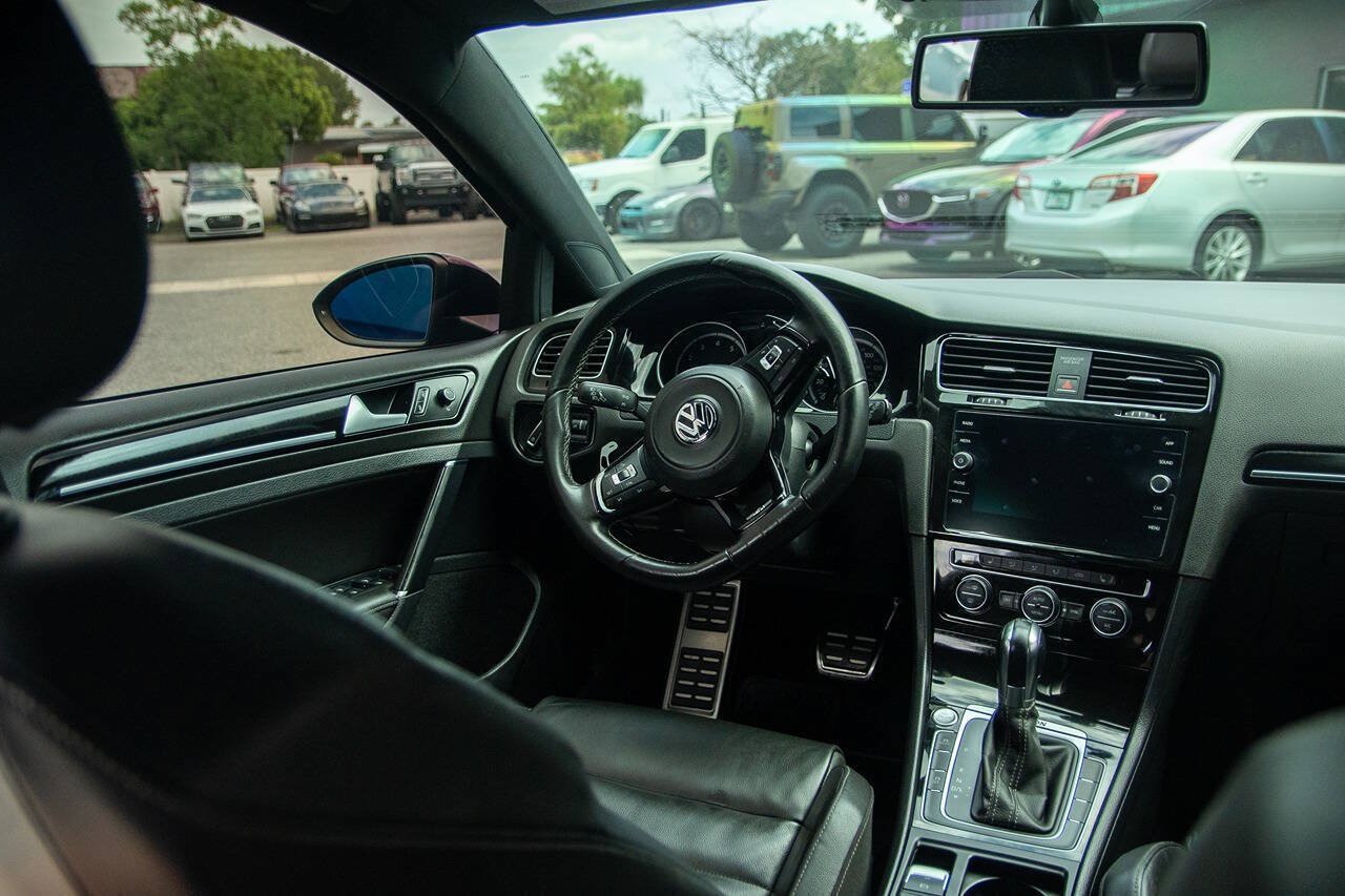 Used 2015 Volkswagen Golf R 4-Door AWD/4WD image 15
