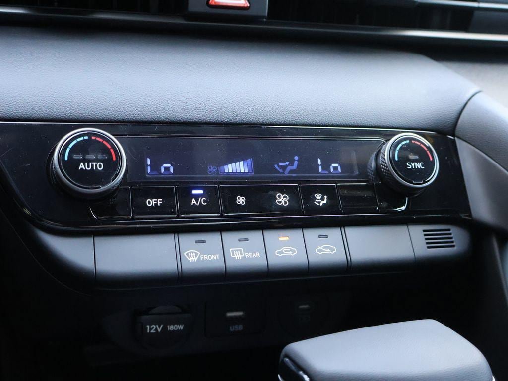New 2026 Hyundai Elantra Sport image 37