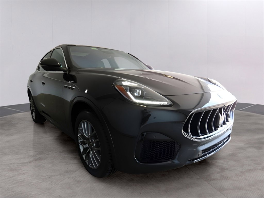 New 2024 Maserati Grecale GT image 2