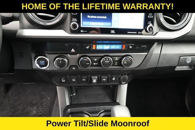 Used 2021 Toyota Tacoma TRD Sport w/ TRD Premium Sport Package AWD/4WD image 28