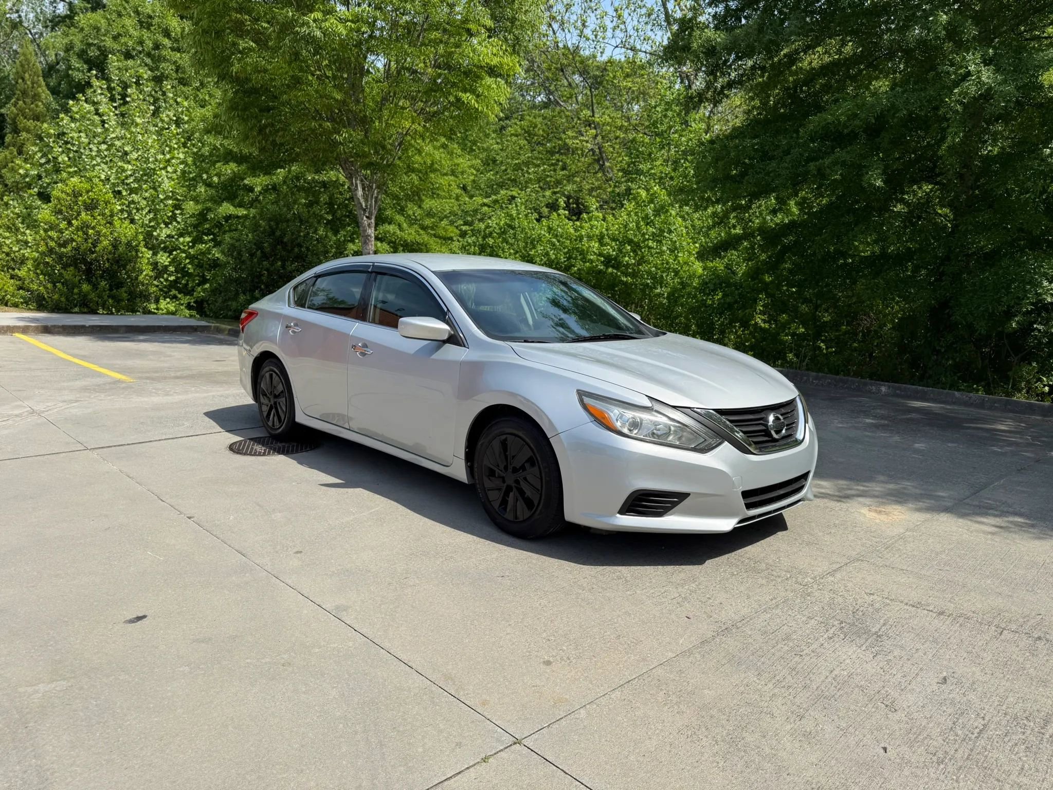 Used 2016 Nissan Altima 2.5 S w/ Power Driver Seat Package FWD image 9