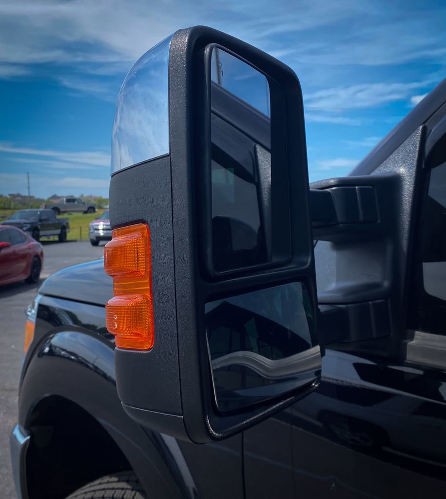 Used 2016 Ford F350 Lariat w/ Chrome Package AWD/4WD image 2