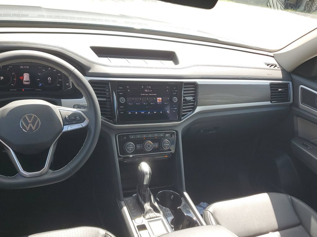 Certified 2023 Volkswagen Atlas SE FWD image 21